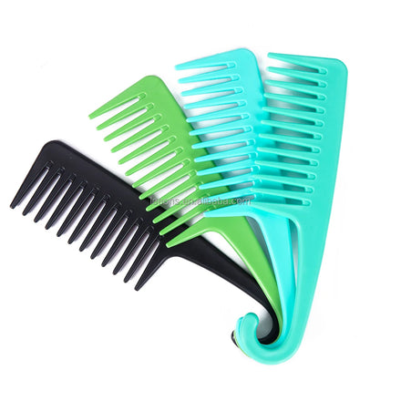 Wholesale 7 Colors Custom Logo Wide Tooth Hair Comb Plastic Shower Comb With Hook