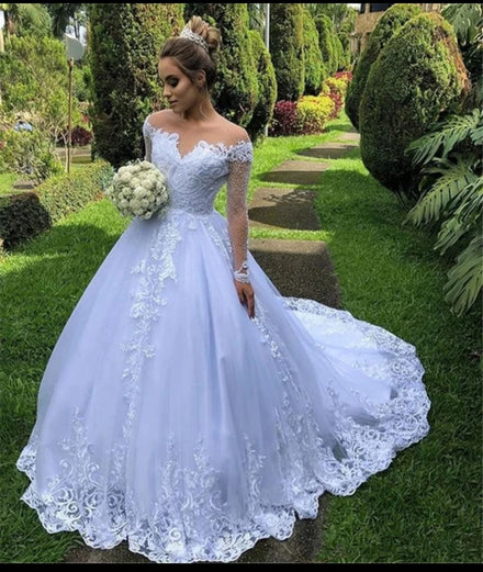 New Arrival Appliqued Lace Beaded Bridal Dresses White Shinny Cheap Long Sleeve Puffy Wedding Gowns MW73