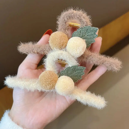 2022 Autumn and Winter Plush Cherry Clip Elegant Temperament Women Accessories Hair Shark Clip Ponytail Plush Cherry Hair Claw