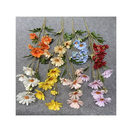 China Manufacture Quality 6-Head Daisy Artificial Flower Long Branch for Festive Christmas Graduation Mother's Day Easter