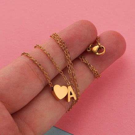 1PC Fashion Tiny Heart Dainty Initial Necklace Gold Silver Color Letter Name Choker Necklace for Women Pendant Jewelry Gift
