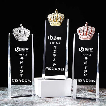 Wholesale Blank Gold Silver Bronze Metal Crown Crystal Trophy Crystal Glass Award Trophies