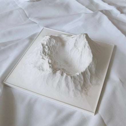 Customized Eco-Friendly Snow Mountain Scented Fragrance Diffuser Stone White Home Use Air Freshener
