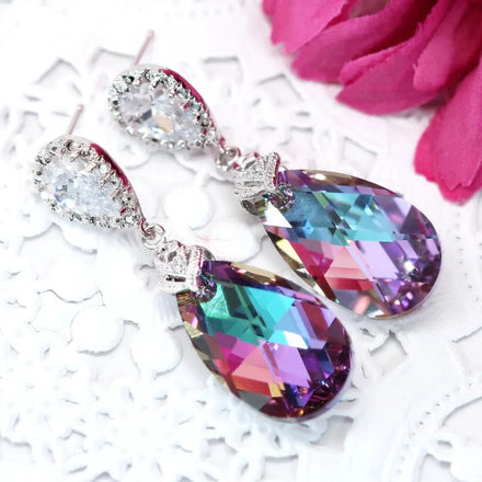 Huitan Waterdrop Gems Dangle Earrings for Women 2025 Silver Plating Stud 2 Colors Cubic Zirconia Earrings Jewelry Gift Earrings