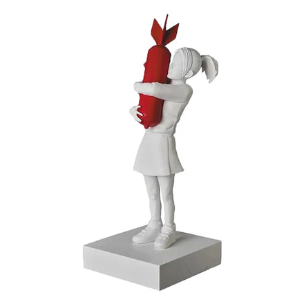 Hot Selling Banksy Bomb Girl Resin Craft Ornament Flyinggirl BombHugge Sculpture Gift Idea