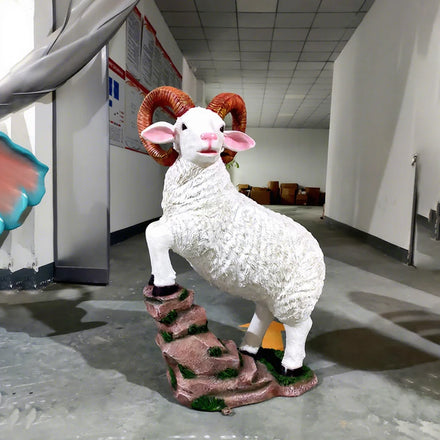 Farm Animals Goat Sheep Statue/ 3ft 2ft Farm Animals Sheep Sculpture/ Life Size Lamb Ornament Decoration