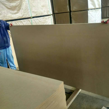 4x8 Plywood Sheets Moisture-resistant Wood Fiber Medium-density Fiberboard Suitable for Furniture Manufacturing