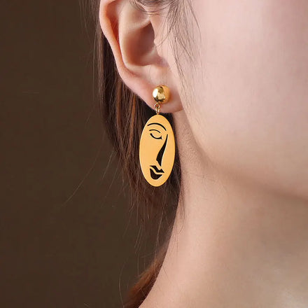 SC Personalized Face Shape Dangle Earrings Aesthetics 18K Gold Plated Stainless Steel Hollow Line Face Earrings for Women