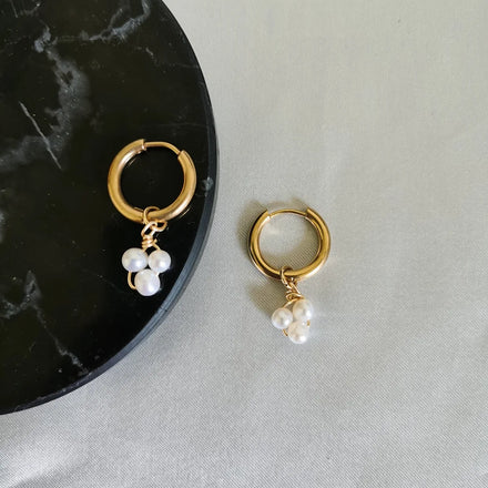 Tarnish Free Waterproof Bridesmaid Earrings Minimalist Dangle Freshwater Pearl Cluster Huggie Earrings