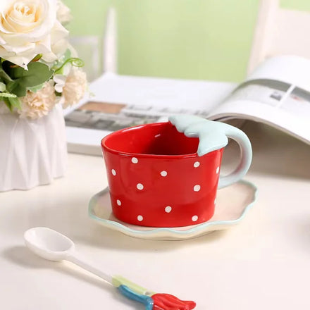 Hand-Painted Ceramic Strawberries Mug Saucer Set Cute Classic Eco-Friendly Pink/Red Morning Coffee Afternoon Tea for Breakfast