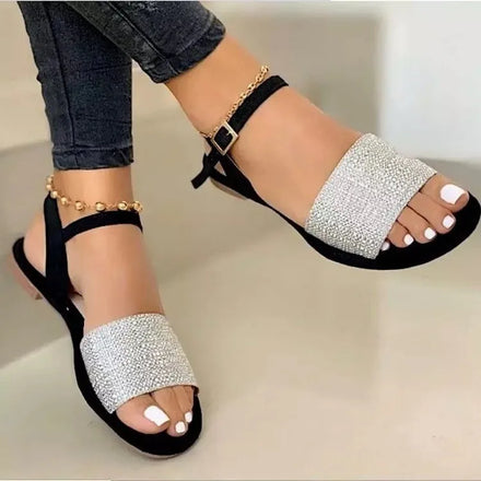 Factory Hot Sale Summer Ladies Outdoor Casual Fashion Buckle Strap Beach Flat Slippers Women's Sandals With Wholesale Price
