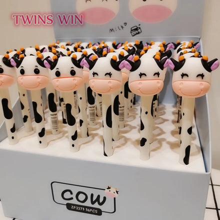 Wholesale Customized logo Cute Pet Animal Black and White Cow Neutral Cartoon Silicone Cow Press Pen Gelpen 2693