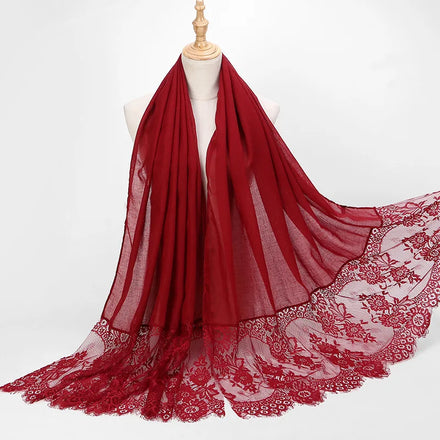 Wholesale Supplier Ladies Lace Border Scarves Muslim Hijab Solid Color Women Cotton Lace Headscarf Shawls