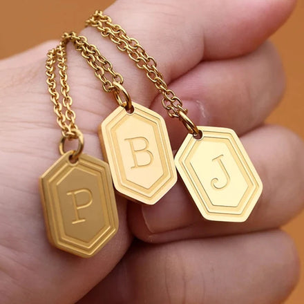 Tarnish-Free Jewelry Gold Plated Stainless Steel Hexagon Custom Engraved Initial Letter Necklace for Women Friendship Necklace