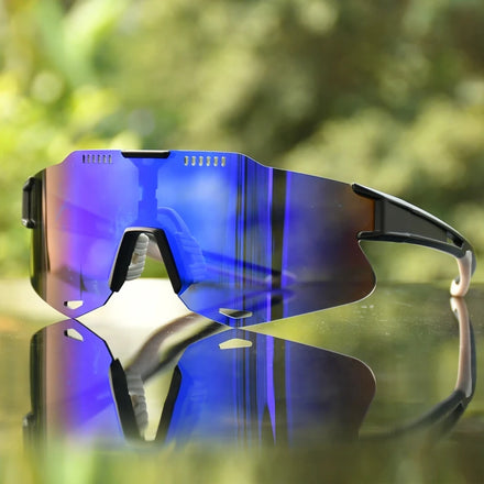 Polarized Cycling Sports Sunglasses with 3 Interchangeable LensesMens Womens Bicycle Cycling Sunglasses with Packaging Set