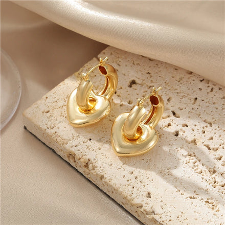 Fashion Gold Plated Brass Huggie Earrings Geometric Circle Heart Pendant Hoop Earring for Women for Birthdays and Parties