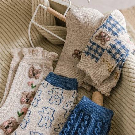 Lovely Blue Bear Midtube Stockings for Ladies Autumn/Winter New Thickened Warm Wool Daily Usage with Body Logo