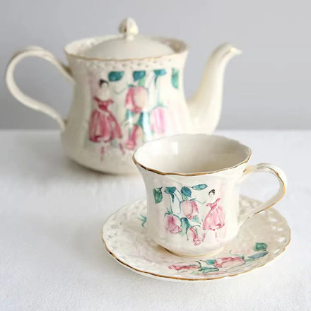 Wholesale Eco-Friendly Flower Style 180ml Ceramic Tea Cup and Saucer Set Includes Teapot-for Afternoon Tea & Coffee