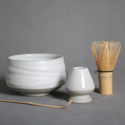 Home Matcha Green Tea Essential Kit Bamboo Whisk With Holder Ceramic Chawan Japanese Matcha Tea Start up Kit
