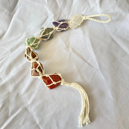 Natural 7 Chakra Healing Energy Lucky Gemstone Car Rearview Mirror Decoration Raw Natural Stone Pendant Crystals Ornament