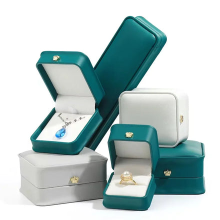 Factory Wholesale High-end PU Leather Jewelry Box Luxury Wedding Ring Pendant Bracelet Necklace Leather Jewelry Box