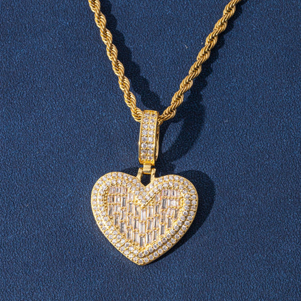 Top Icy Iced Out Baguette Heart Pendant Brass 18K Gold Plated CZ Fashion Jewelry Pendants Cute Necklace for Women