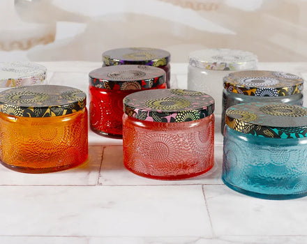 Hot Sale Embossed Empty Glass Jars with Flat Lid for Home Decoration for Scents Candles