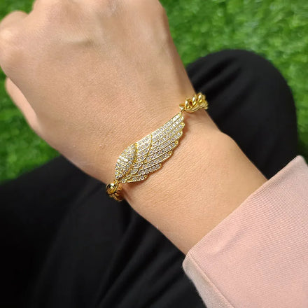BC1464 18k Gold Plated CZ Diamond Micro Pave Angel Wing Charm Curb Chain Bracelet