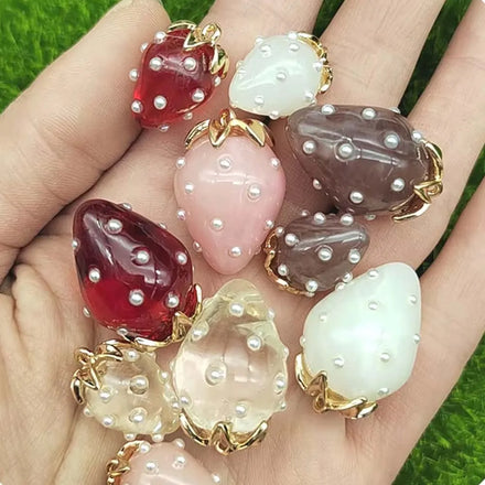 3D Mini Strawberry Models Resin Beads White Pink Color Fruit Charms Fiy Drop Earrings Bracelets Necklace Accessories