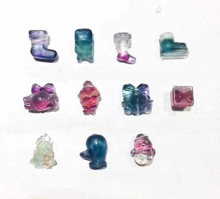 Wholesale Rainbow Natural 0.5 Inch Healing Crystal Mini Fluorite Carving Rough Glow Stones Ornament Decoration