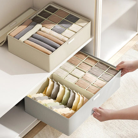 Wholesale Wardrobe Clothing Storage Box Hand-Held Compartment Multi-Functional Storage Box