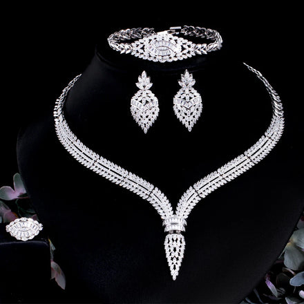 4pcs Elegant Luxury Shiny Cubic Zirconia Women Wedding Costume Necklace Earring Ring Festival Brides Jewelry Sets Accessories