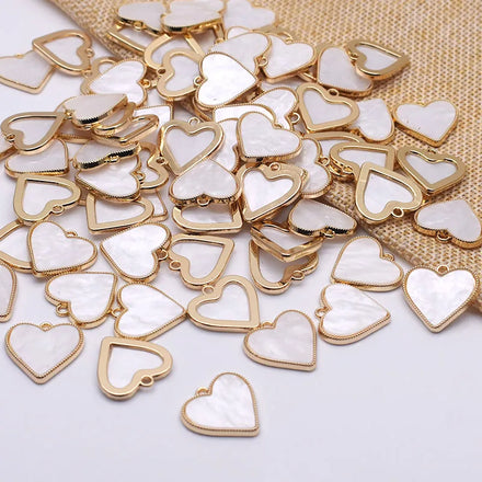 New Metal Alloy Heart Charms Pendants 18mm Acrylic Heart Pendants for Jewelry Making Findings DIY Necklace 100pcs/bag