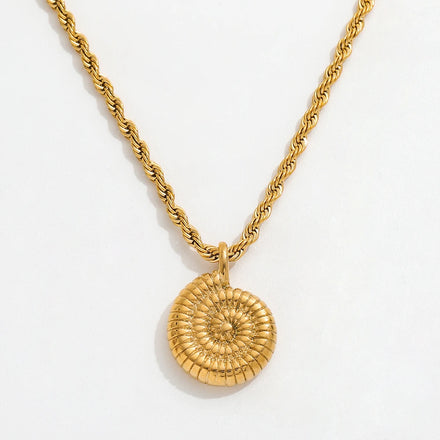 Fenny 18K Gold Plated Daint Snail Pendant Rope Chain Necklace Stylish for Women Stainless Steel Jewelry Wholesale