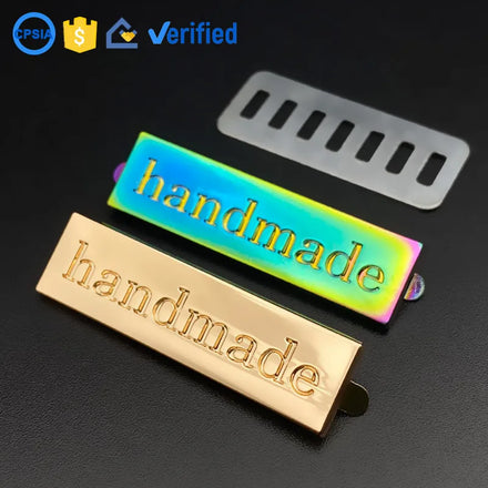 In Stock Accept Custom Rainbow Handmade Zinc Alloy High Quality Label Plate Gold Brand Name Logo Tags for Handbag