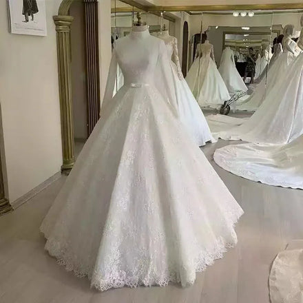 AL1277 Wedding Dress for Pakistani Muslim Bride Long Sleeved White Bridal Gown with Crystal & Ruffle Decor Fashion Style Turkey