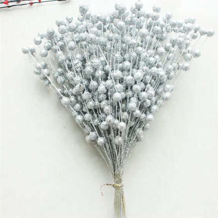 Hot Sale Christmas Indoor Decoration Artificial Flowers Gold Red Colors Christmas Berries Bouquet