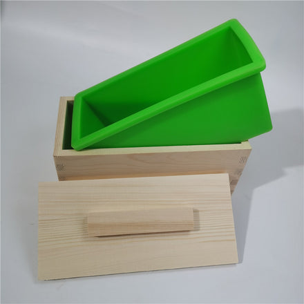 600ml Soap Molds with Wooden Box and Lid for Lye Glycerin Goat Small Soap Loaf Making Wooden Silicone Soap Mold