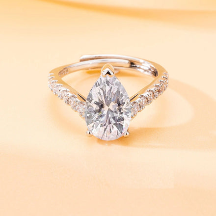Light Luxury Silver Plated Wedding Finger Ring for Lady Sparky Moissanite Diamond Zircon Ring Engagement Finger Ring
