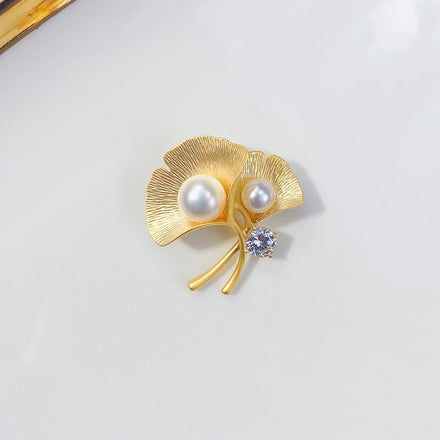 Fashion Gold-plated Brooch Pin Ginkgo Leaf Rhinestone Brooch Temperament Clothing Accessories Brooch Pin for Women
