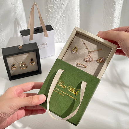 Luxury High-End Mint Green Pink Ring Boxes Custom Logo Paper Packaging Pouch for Jewelry Earrings with Sponge Premium Shipping