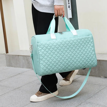 Custom Logo Lightweight Nylon Travel Duffle Bag Large Capacity Waterproof Weekender Overnight Bag for Fashionable Travelling
