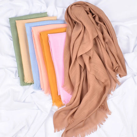 Wholesale Solid Colors New Arab Muslim Hijab Long Scarf for Women Monochrome Head Wrap Women Voile Musulman Turban Bandanas
