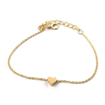 Hot Sale Fashion Gold Color Heart Bracelets Bangles for Women Minimalist Love Charm Metal Bracelet Statement Jewelry Wholesale