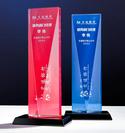 Top Quality Colorful Printed Crystal Awards and Trophies Customized Service Awards Crystal Shield Award Letters Crystal Crafts