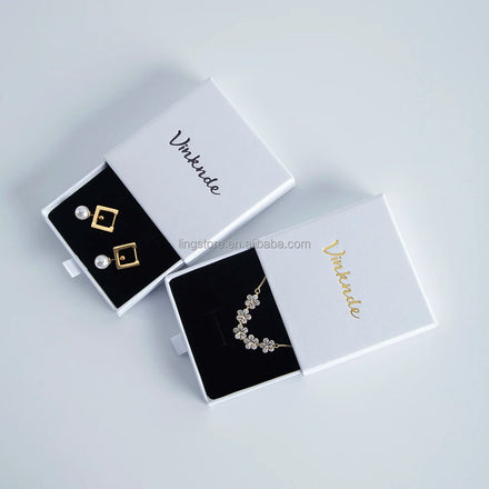 9*9*2.5cm Beautiful Hot Stamping Logo Custom Cardboard Jewelry Gift Earrings Display Packaging Drawer Box Thin Jewelry Set Box