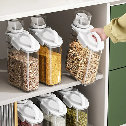 2.8L Rice Storage Bin Cereal Containers Dispenser with BPA Free Plastic Airtight Design Measuring Cup Pour Spout Rice Cooker