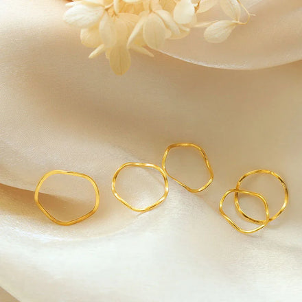 Minimalist 18k Gold Plated Wave Rings Stainless Steel Thin Ring European Water Resistant Simple Wave Ring for Gift