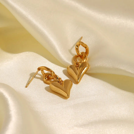 Fashion Personality Chain Love Pendant Earrings Titanium Steel Earrings Ladies 18K Gold Heart Stud