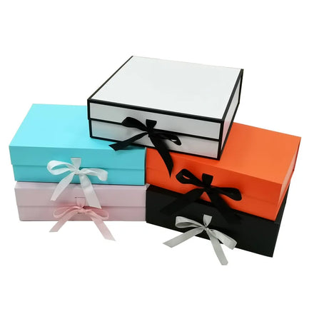 Wholesale Custom Luxury Rigid Gift Packaging Boxes with Embossing Matt Glossy Lamination UV Coating Recyclable for Clothes Shoes